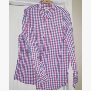 Vineyard Vines women’s button down (blue/pink)